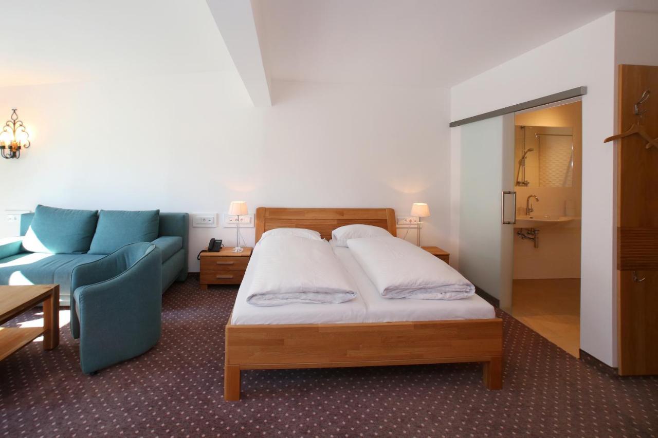Hotel Lukashansl Hundsdorf  Buitenkant foto