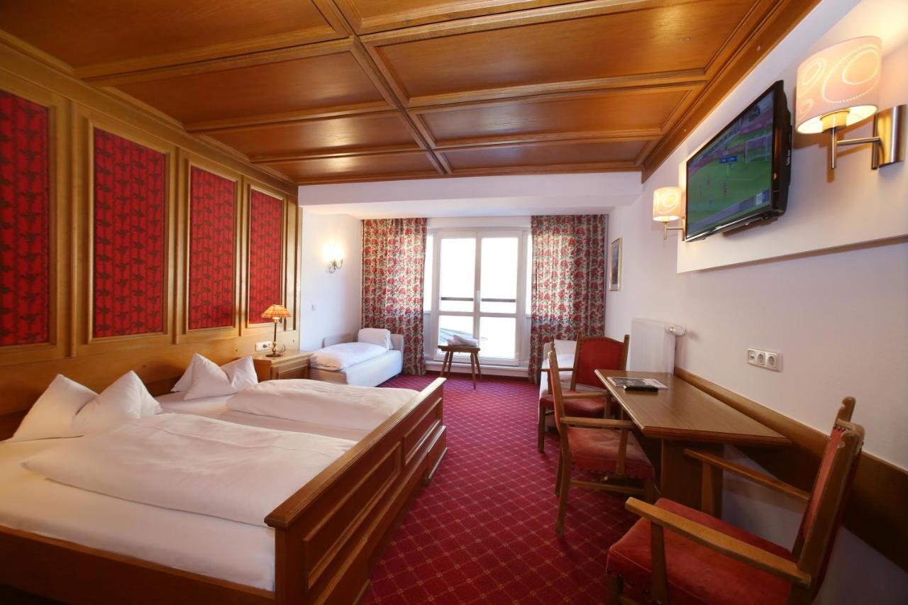 Hotel Lukashansl Hundsdorf  Buitenkant foto