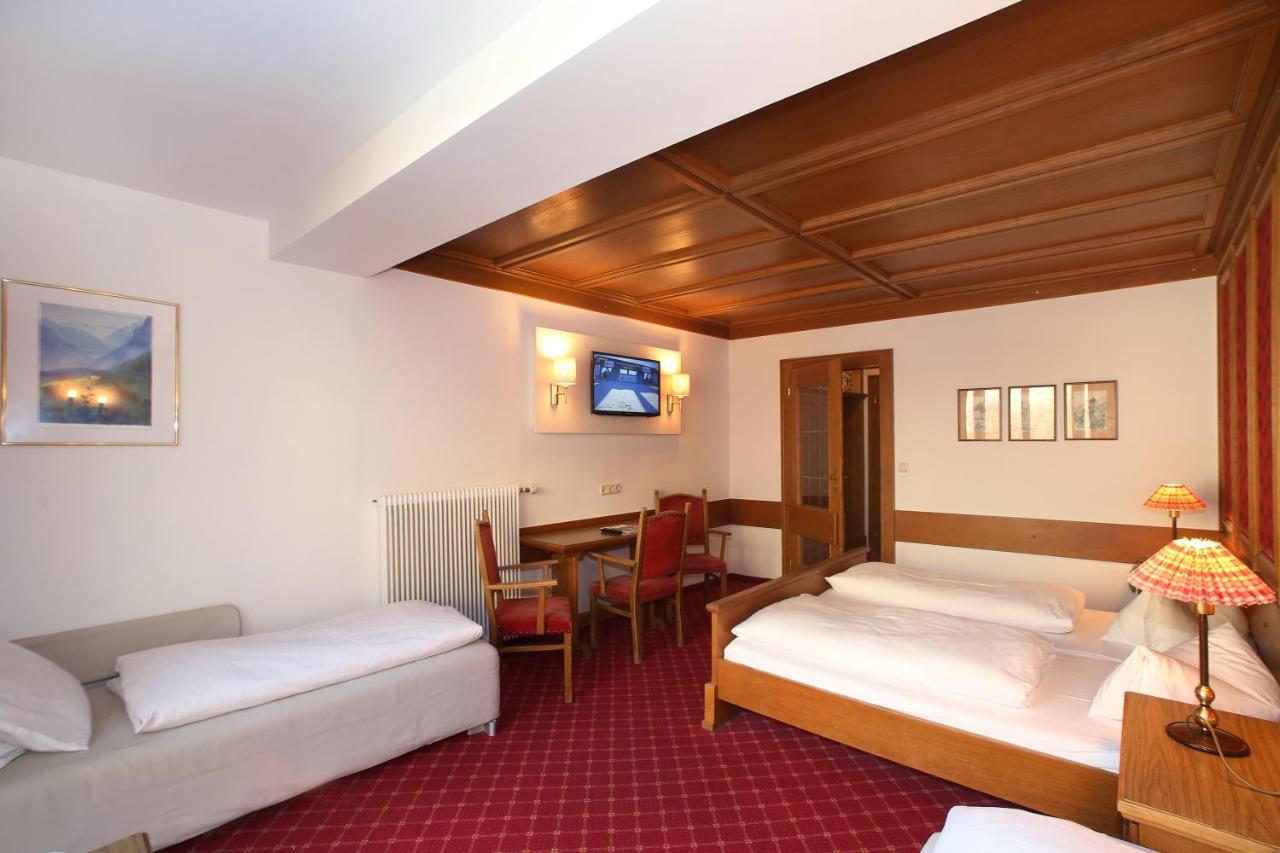 Hotel Lukashansl Hundsdorf  Buitenkant foto